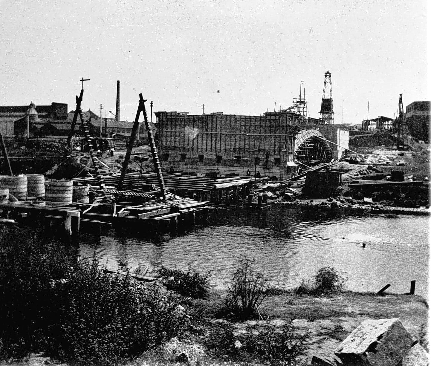 Construction of the Church Street Bridge over the Yarra River, Richmond, 1929